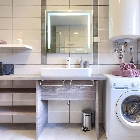 Apartamento Joy By Interhome