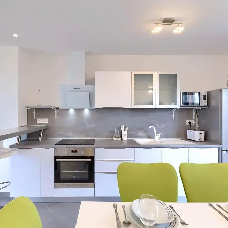 Lejlighed Joy By Interhome